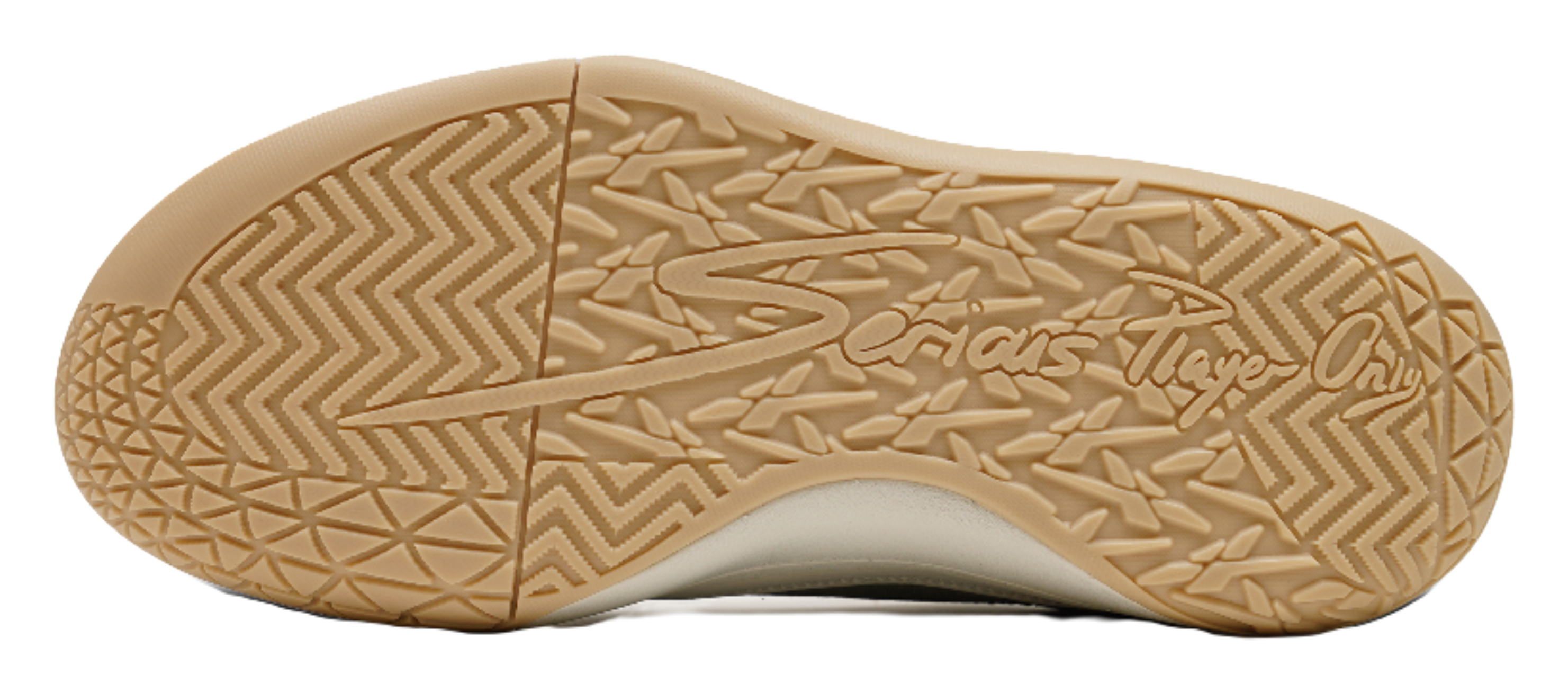 Unisex basketball shoe outsole in gum rubber with zigzag tread pattern