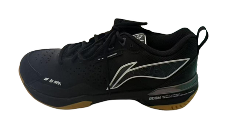 Black badminton shoe with white side logo and laced mesh upper, DF-01 MAX branding.
