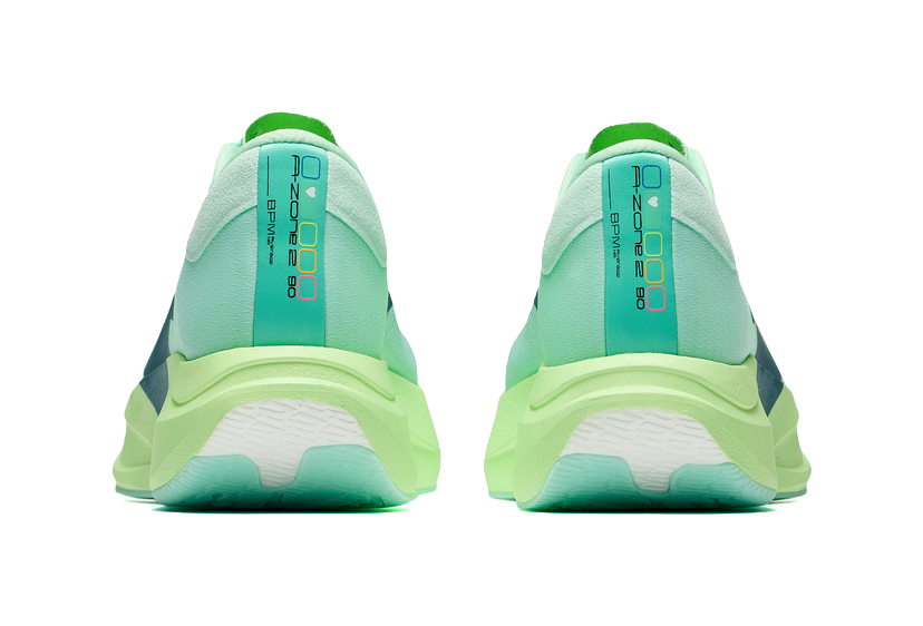 Men's low-top running shoes with heel tabs, aqua uppers and lime green midsole