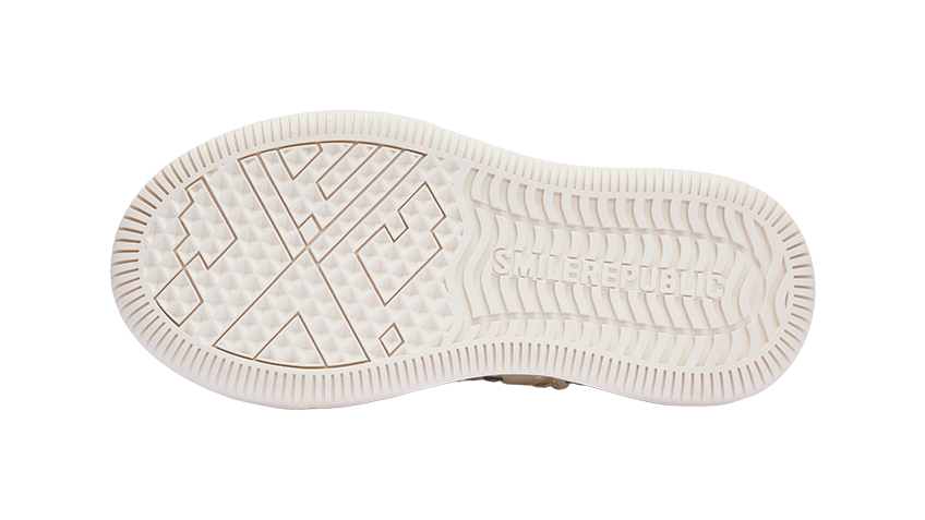 SMILEREPUBLIC Laugh Series Abrasion Resistant Lightweight Height Increasing Low top Canvas Shoes Unisex Native White 