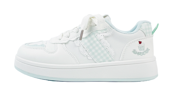 Warrior Abrasion Resistant Lightweight Height Increasing Low Top Skateboard Shoes Women's White Green 