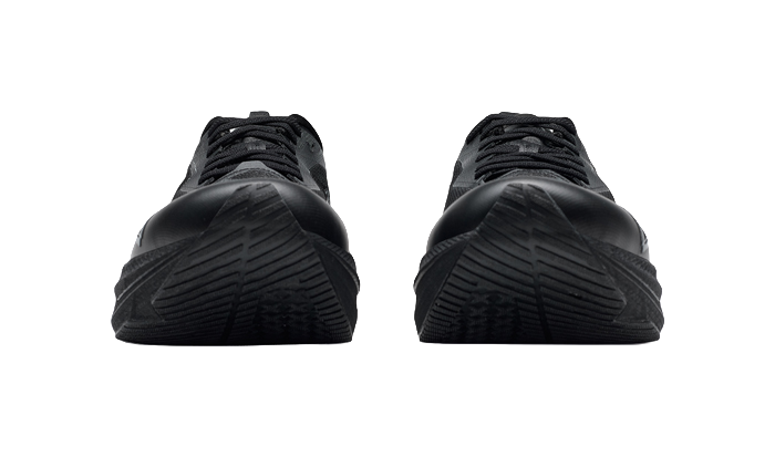 XTEP One piece Molded 2nd Generation Cushioning, Wear Resistant Low top Running Shoes Men's Belief Color Scheme 