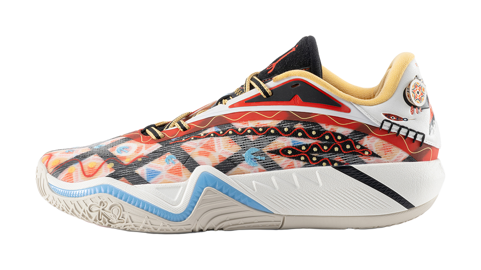 Basketball shoe with multicolor patterned upper, black collar, white midsole