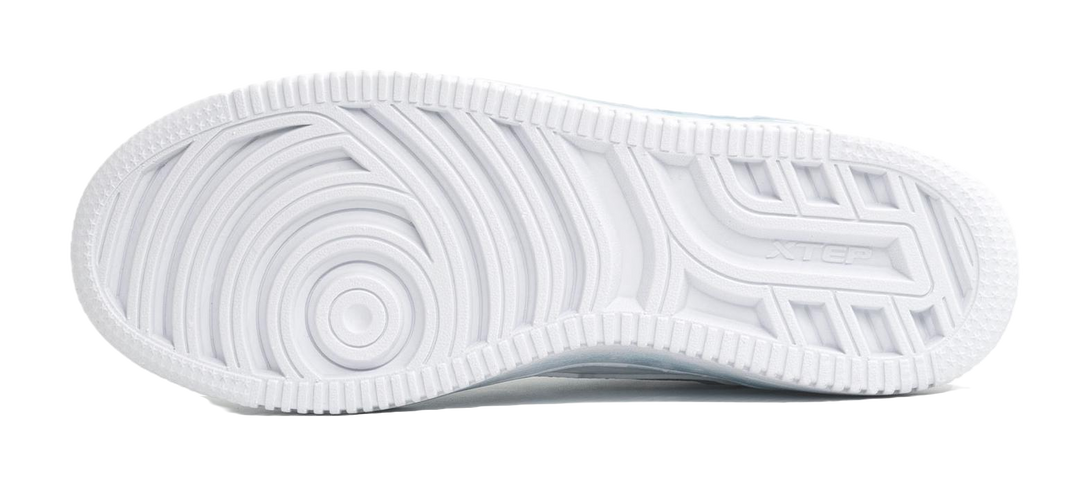 XTEP Air Force One Waterproof Cushioning Abrasion Resistant Low top Skateboard Shoes Unisex White Blue 