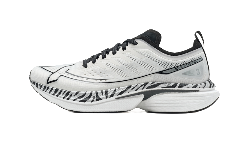 XTEP One Piece Molding 3 Running Shoes Men's Low top Sail White/Black 