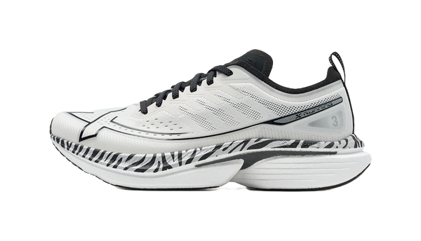 XTEP One Piece Molding 3 Running Shoes Men's Low top Sail White/Black 