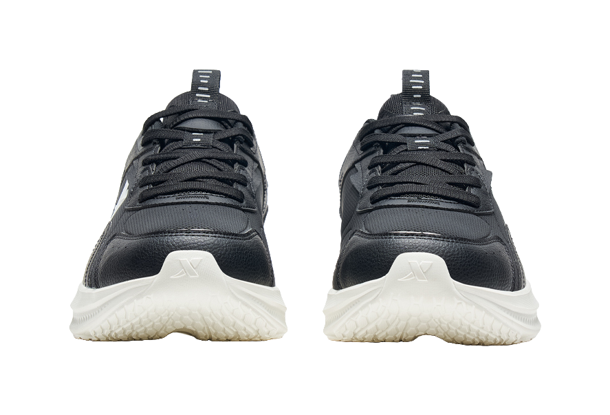 XTEP Feather Anti Slip Wear Resistant Low Top Sprint Running Shoes Men's Black White 