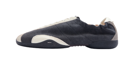 PANE low-top training shoes in dark navy with white side panel, casual lace-up