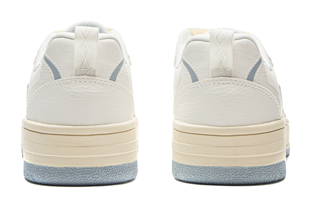 LiNing Tianji Soft Cushioning, Wear Resistant Low Top Skateboard Shoes Women's White Blue 