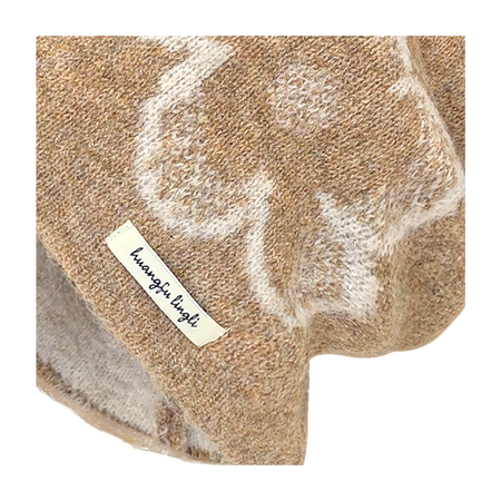 CMFY Korean Ins personality show face small flower head cap, autumn and winter warm atmosphere feeling, knitted cold cap, polyester fiber wool cap, unisex couple style  vjsneaker.com