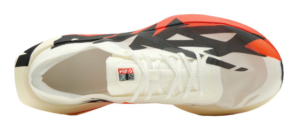 Men's low-top running shoes, white mesh upper with lace-up and tongue label