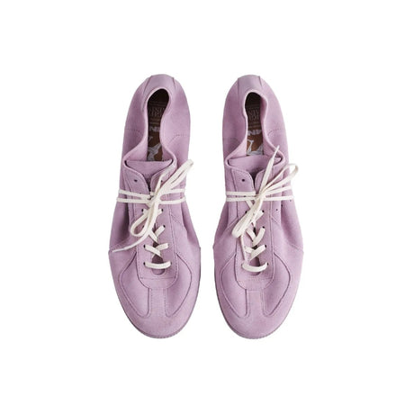A pair of light purple low-top lace-up sneakers shown from above on a white background, with black phone interface bars around the screenshot.