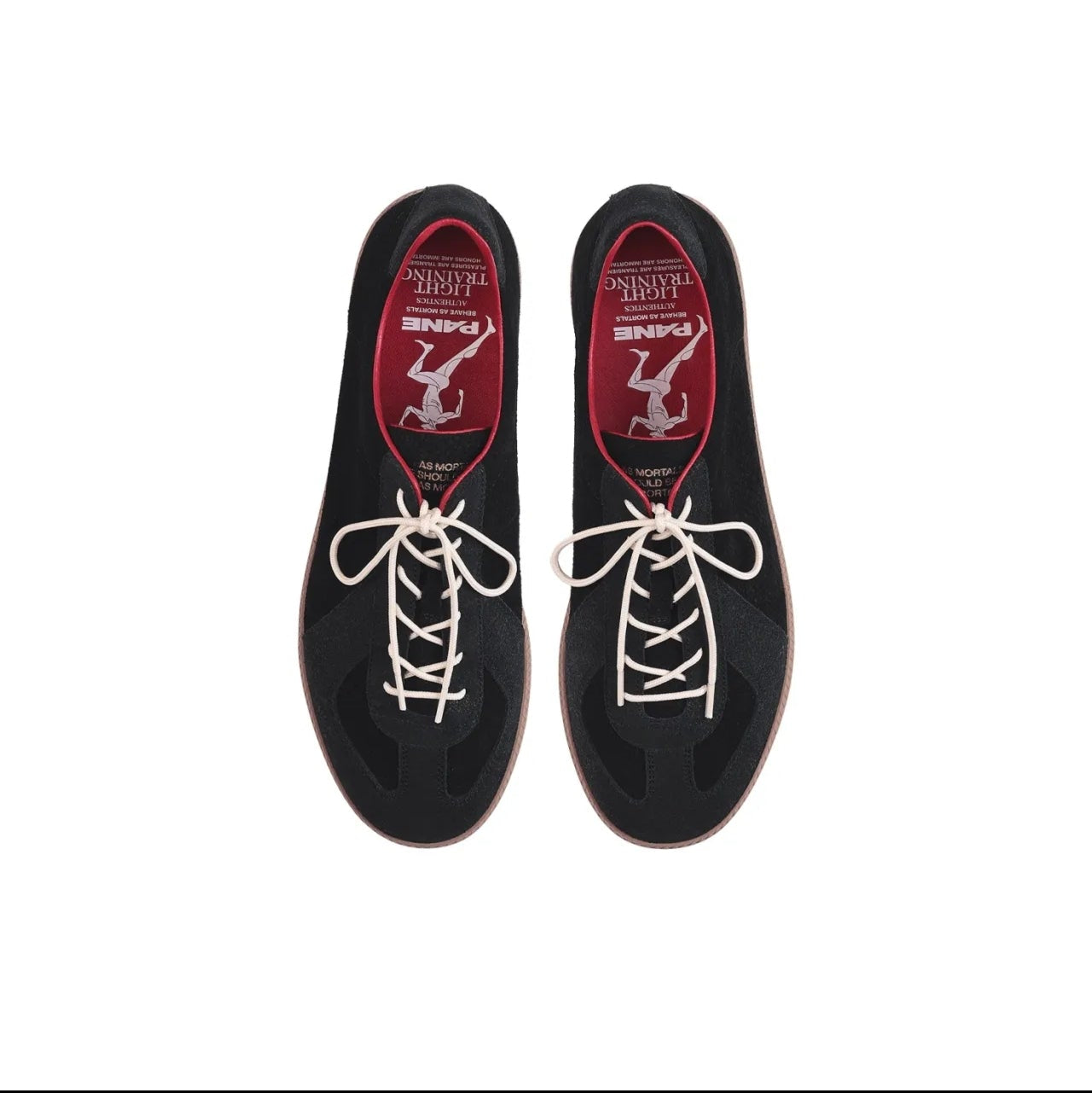 A pair of black low-top racing shoes shown from a top-down view on a white background, with white laces and red interior lining featuring a white stylized 'Z' logo. The image is captured from a mobile app screenshot with black bars and product info text below.