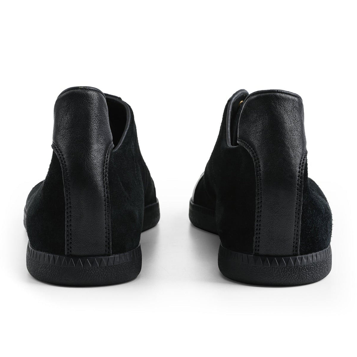 Black suede ankle boots shown from the back on a white background, with text below reading 'BLACK SHEEP 5272'.