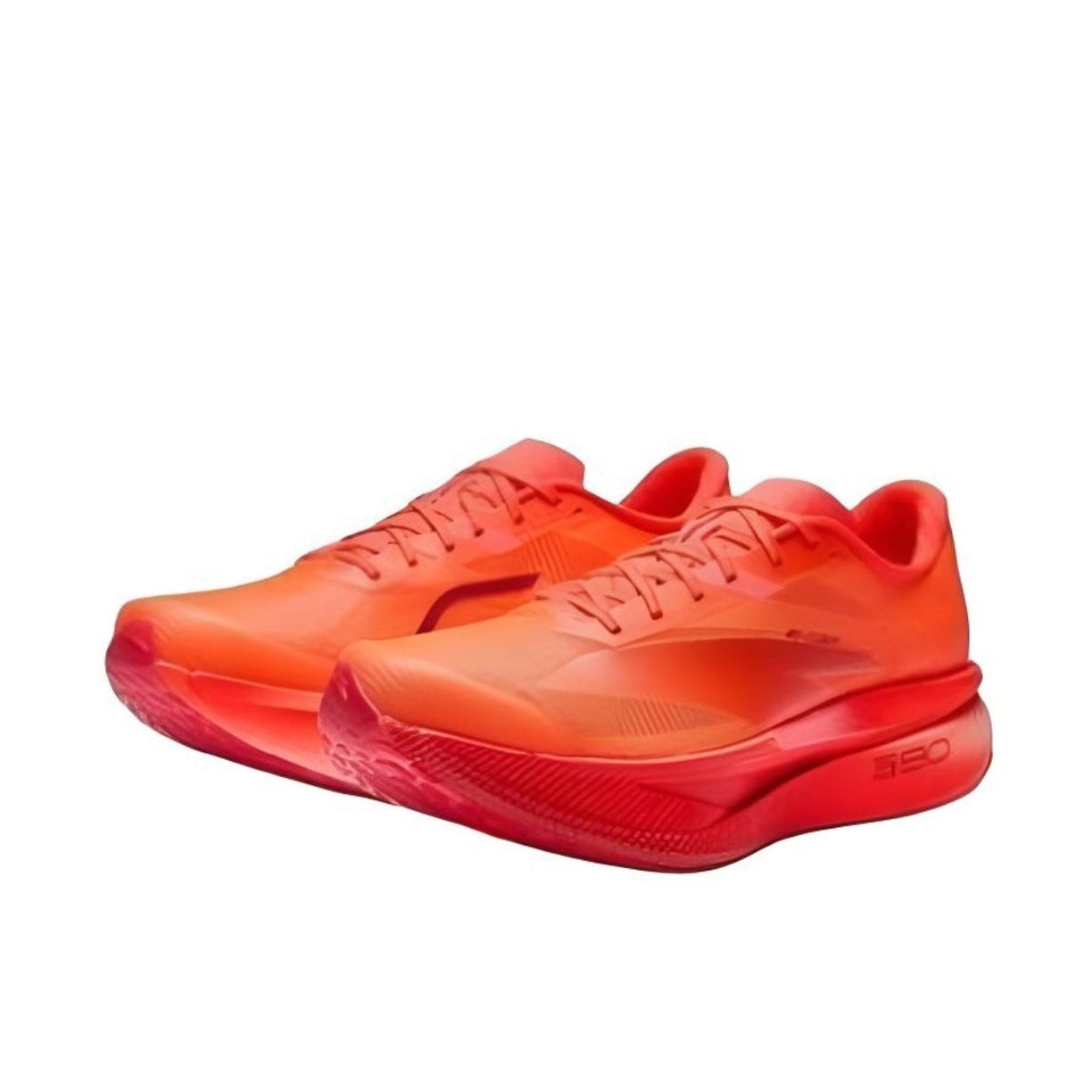 A pair of bright orange-red athletic sneakers shown on a white background, with Chinese text below and a phone app interface frame around the photo.